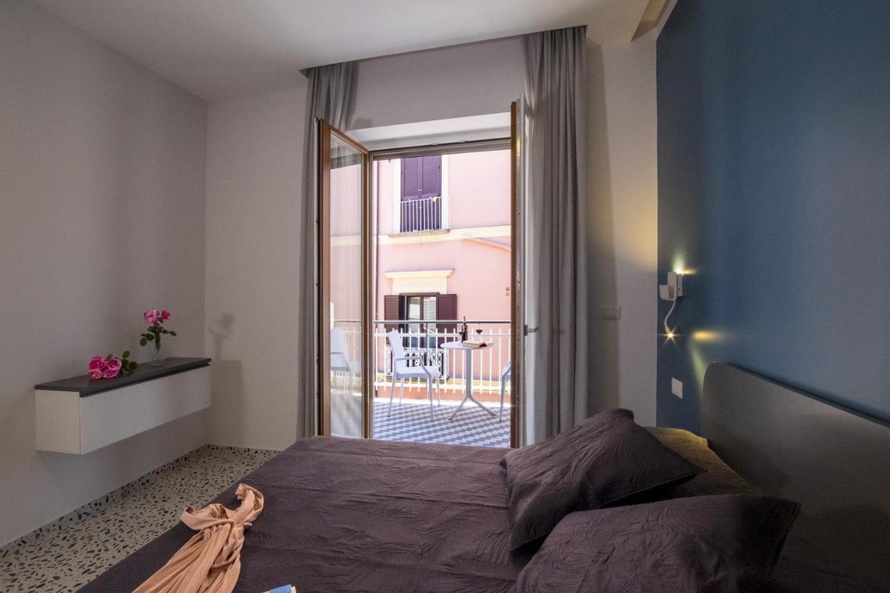 Neva Suites Massa Lubrense Sorrento Coast Exteriér fotografie